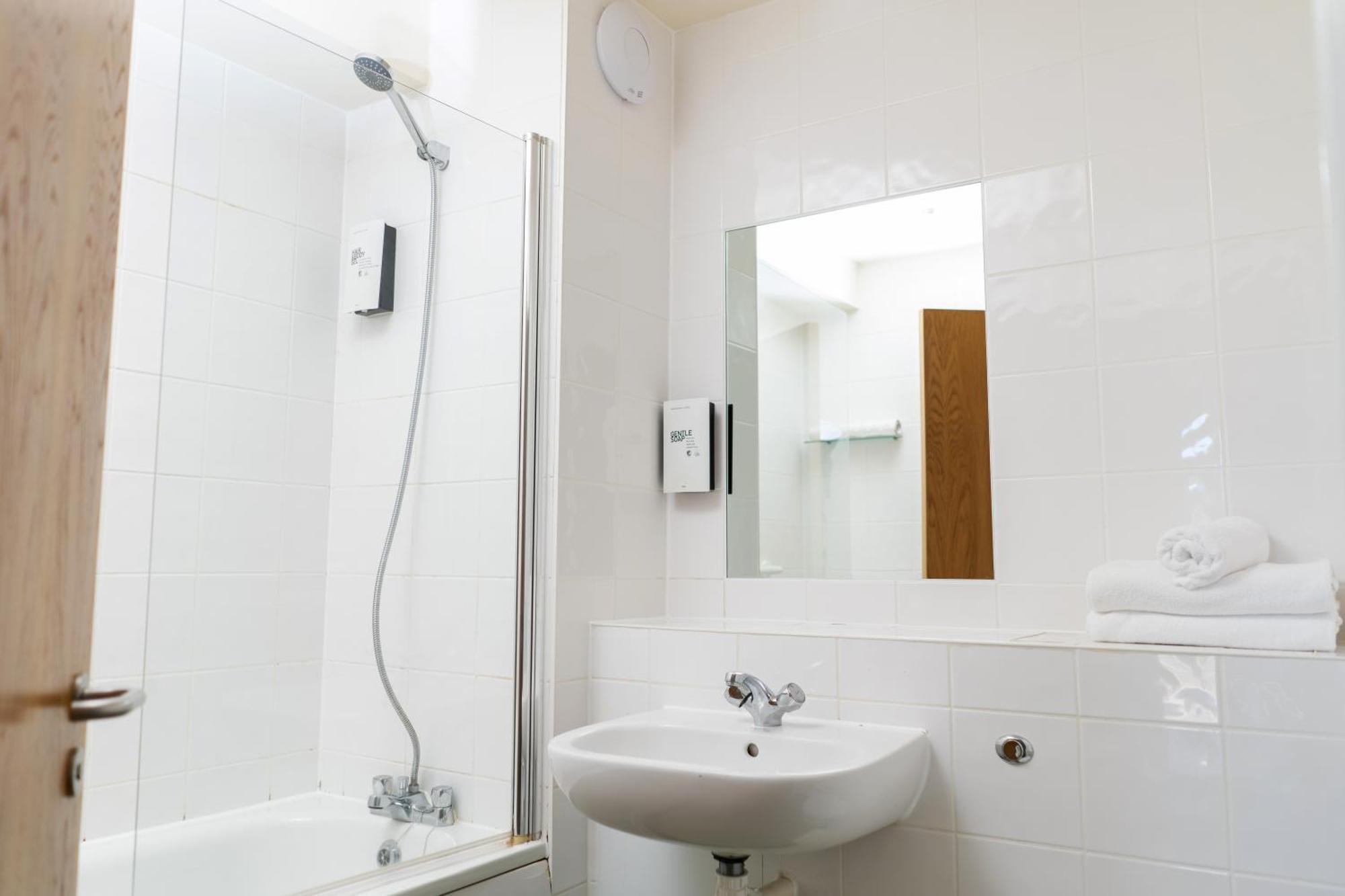 Croyde Bay Hotel Or Self Catering 외부 사진