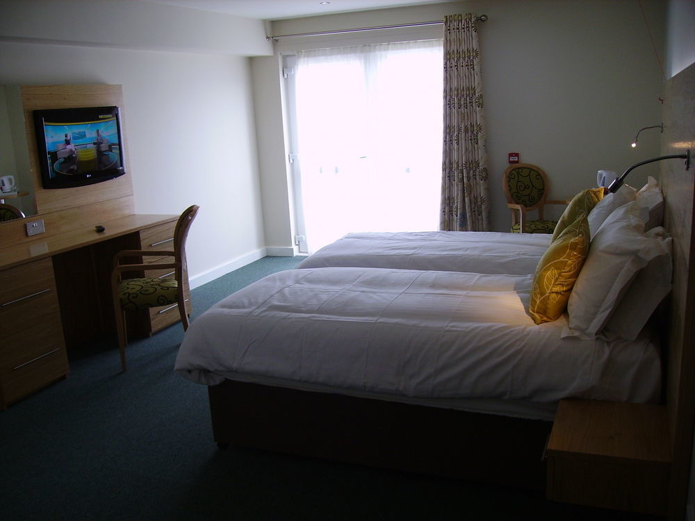 Croyde Bay Hotel Or Self Catering 외부 사진
